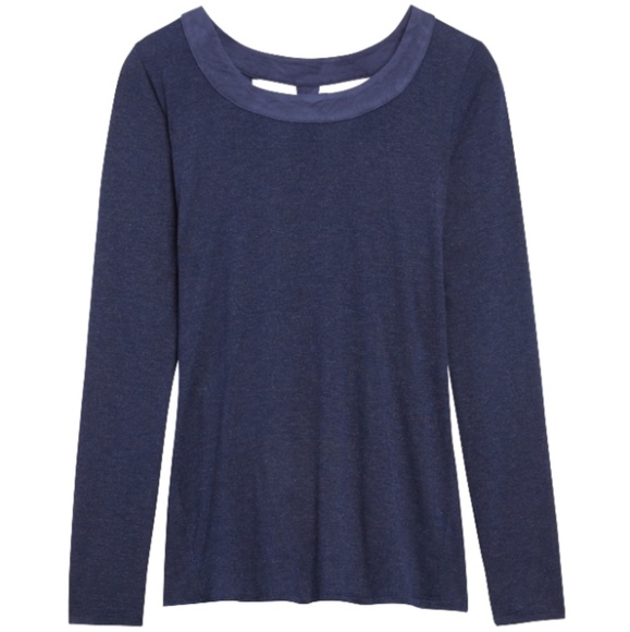 🥂Soft Faux Suede Top with Back Cutout! - Picture 4 of 6